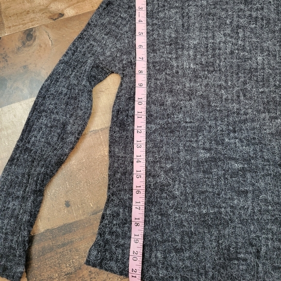 Small Les Snobs Gray Turtleneck Sweater Ribbed - Picture 3 of 6